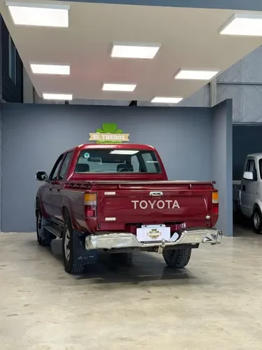 Toyota Hilux 2.8 D/cab 4x4 D Sr5 1998