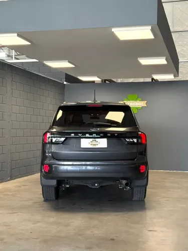 Ford Everest 2.3 Gtdi Active 4x4 At 2025