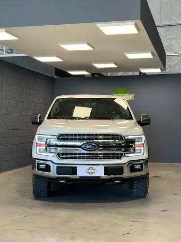 Ford F-150 5.0l V8 Lariat Luxury 2020