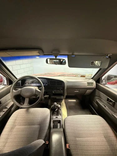 Toyota Hilux 2.8 D/cab 4x4 D Sr5 1998