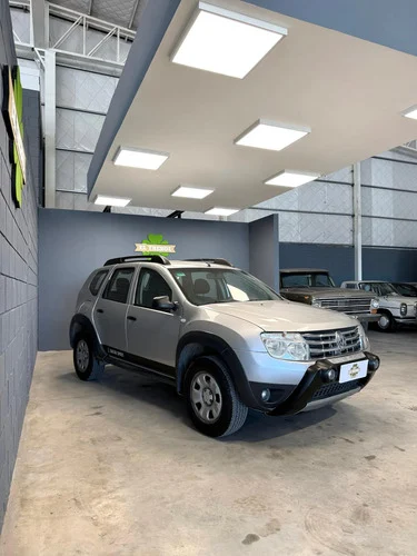 Renault Duster 1.6 4x2 Dakar Spirit 110cv 2014