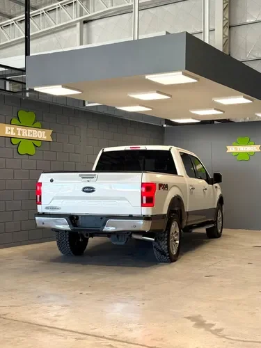 Ford F-150 5.0l V8 Lariat Luxury 2020