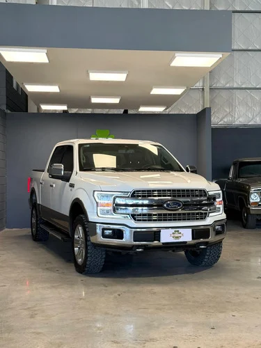 Ford F-150 5.0l V8 Lariat Luxury 2020