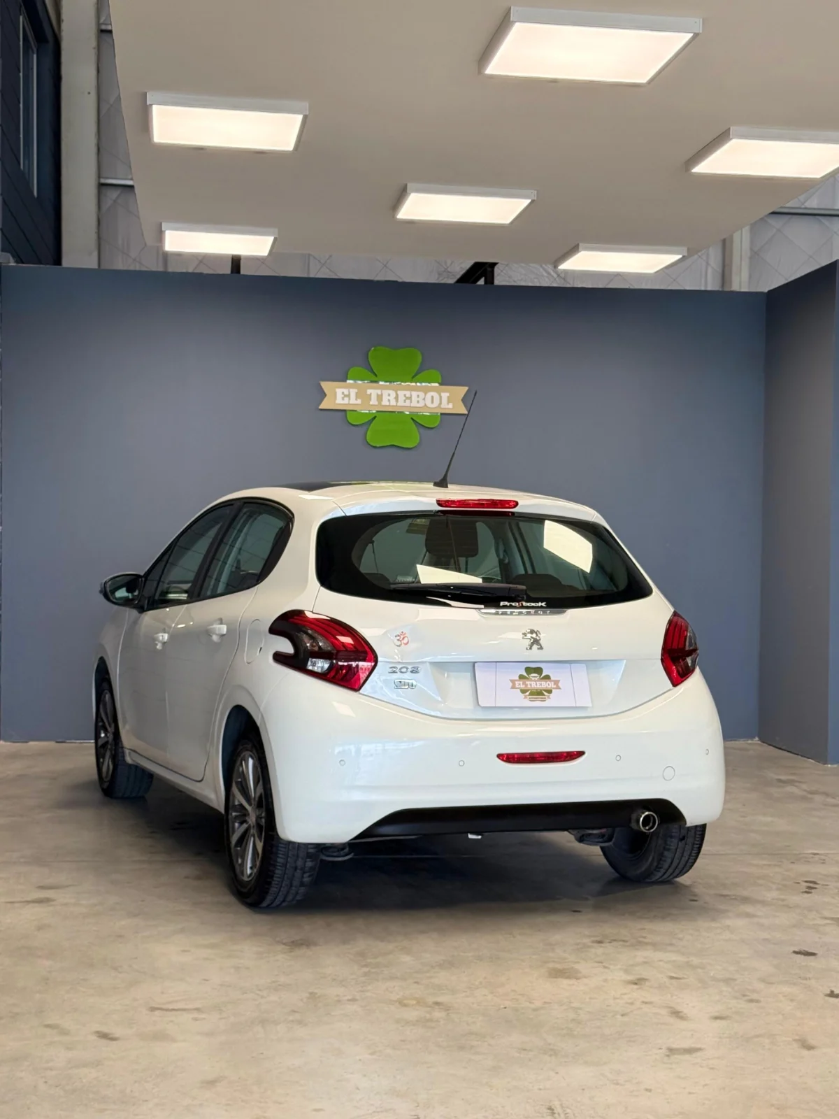 Peugeot 208 1.6 Mt Allure  · foto 13