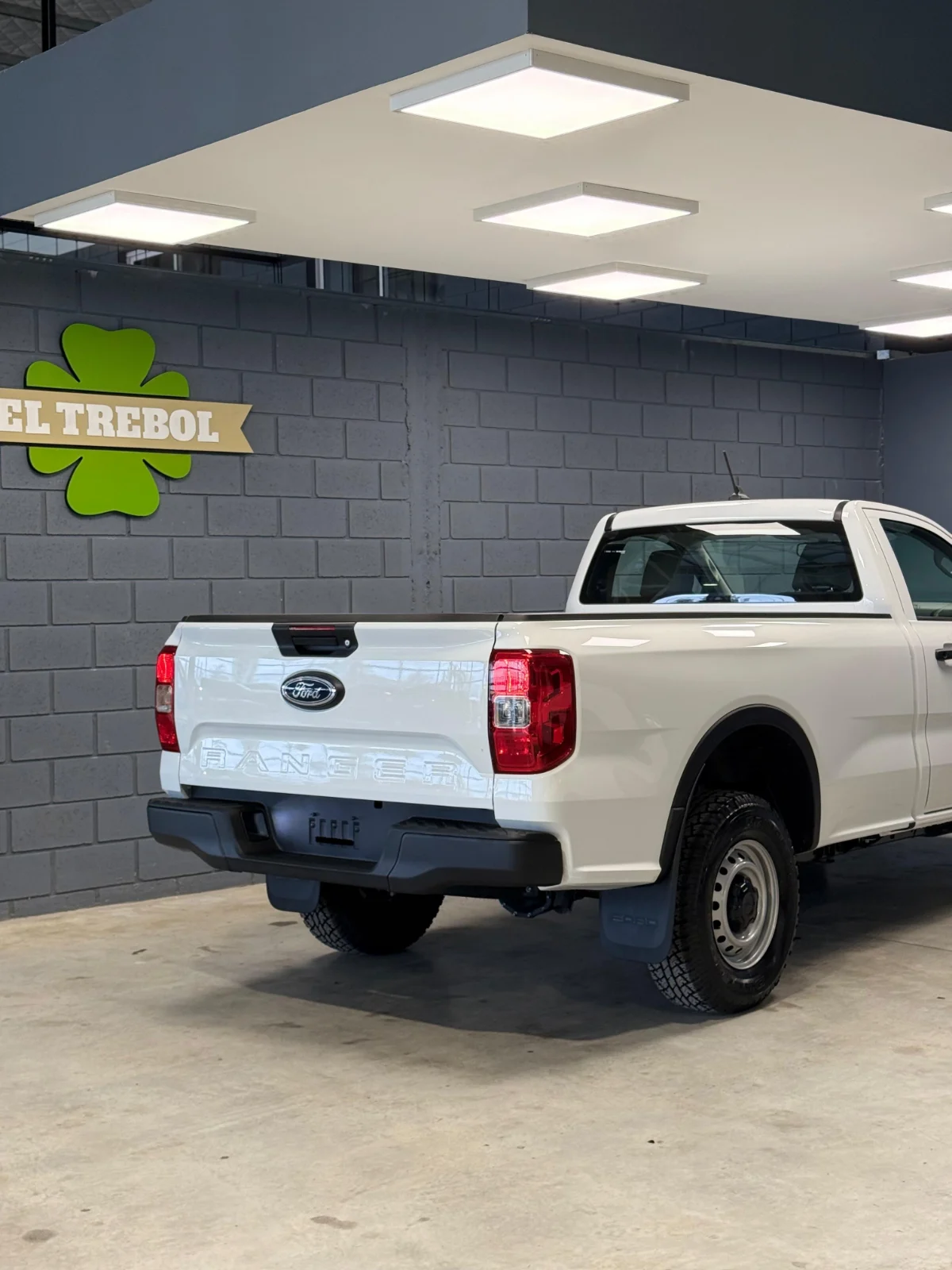 Ford Ranger 2.0 Cs 4X4 · foto 2