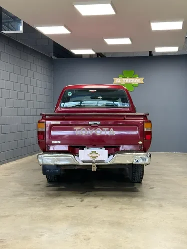 Toyota Hilux 2.8 D/cab 4x4 D Sr5 1998