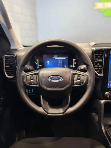 Ford Everest 2.3 Gtdi Active 4x4 At 2025